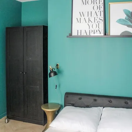 Apartamento In With Kitchen